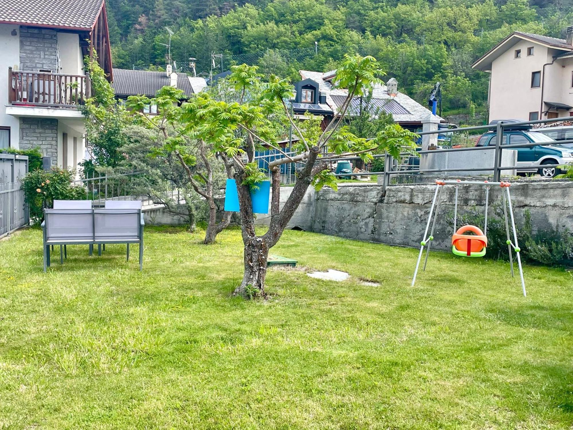Casa Kristel Cir Comunale N 14 Aosta Kültér fotó