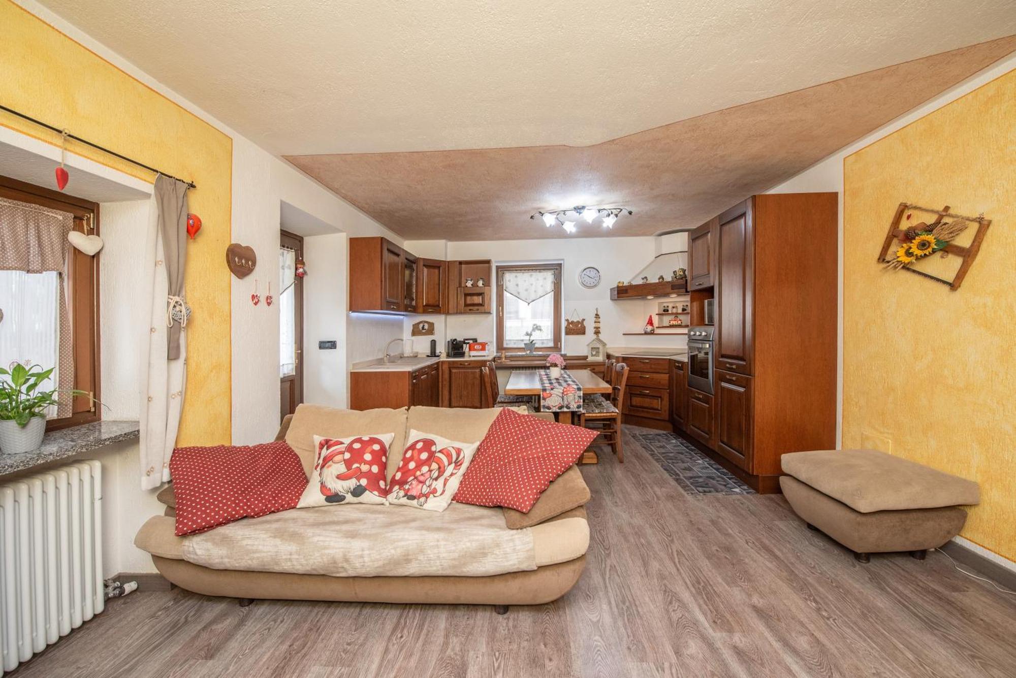Casa Kristel Cir Comunale N 14 Aosta Kültér fotó