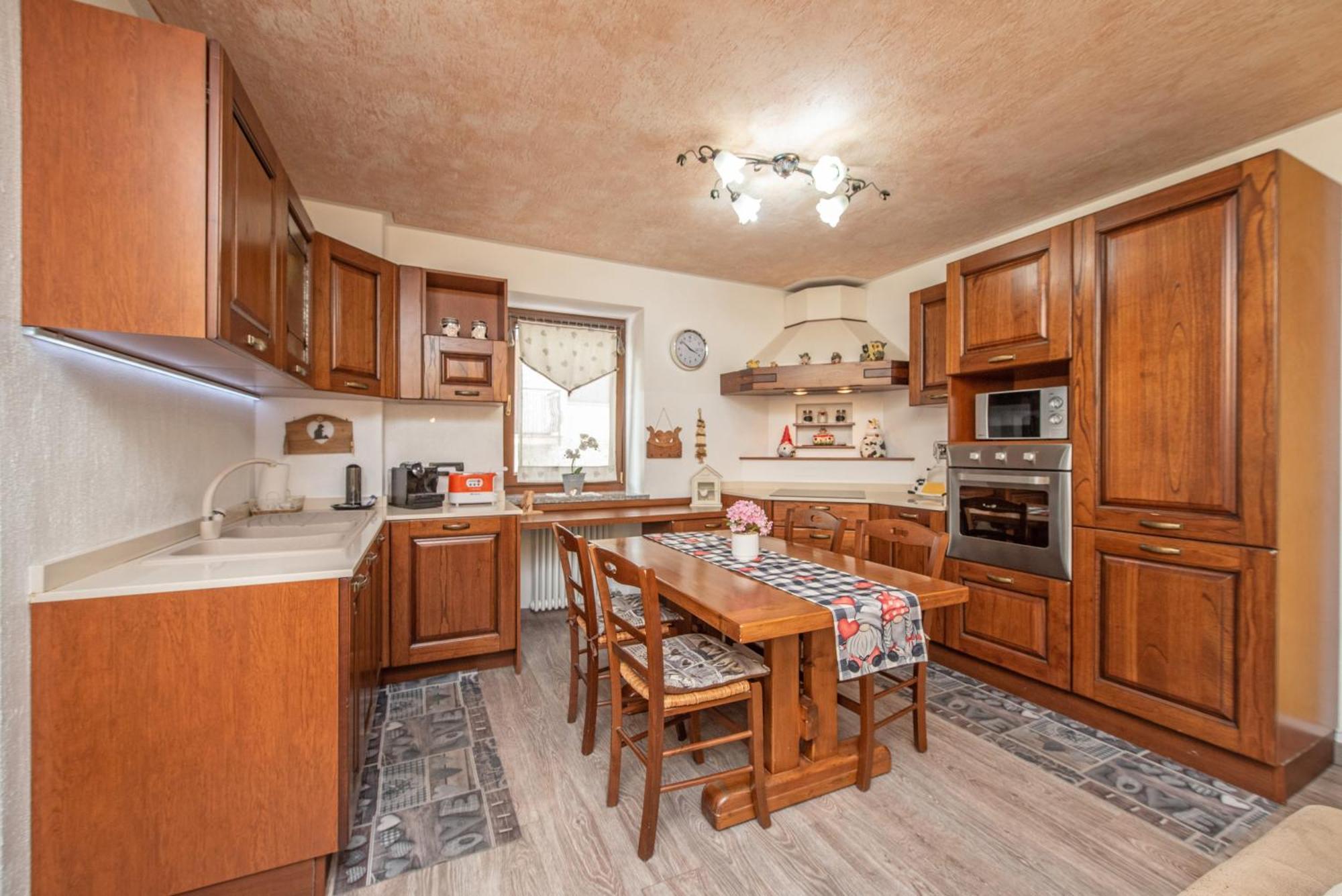 Casa Kristel Cir Comunale N 14 Aosta Kültér fotó